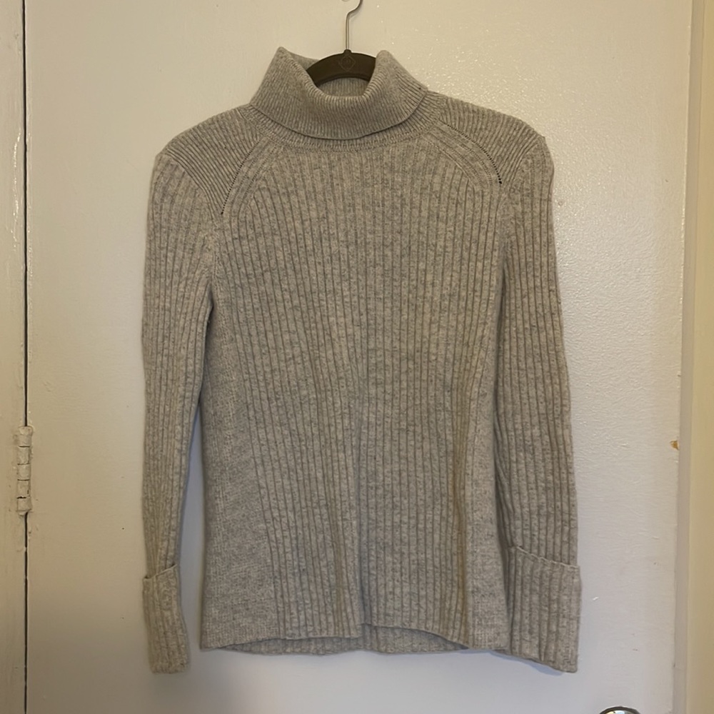 Club Monaco heather gray wool turtleneck sweater